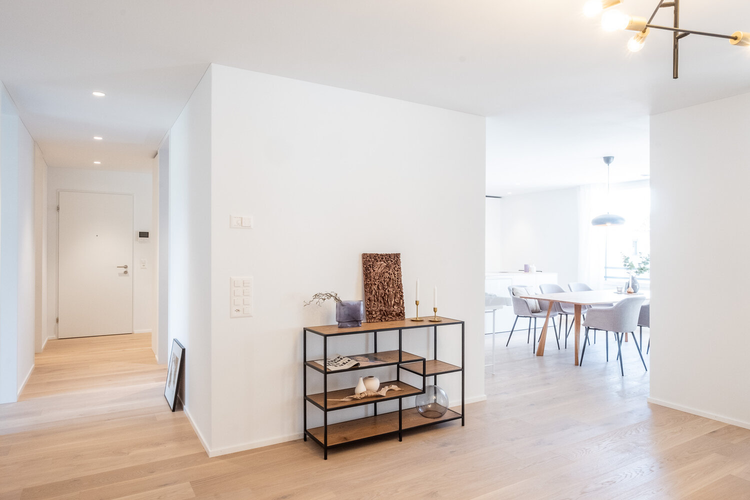 Merlischachen, 3.5-Zimmer-Musterwohnung 1, Stil-Variante Bürgenstock